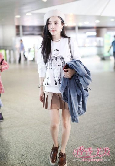 ������С贳�������ɫñ���� ���Ϊ��Ů�ɵ�ʱ�з���