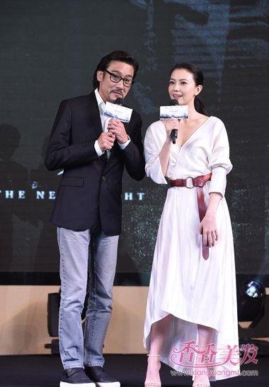 ���ֻ�ɽ��ԲԲ�ع�ӫ����ҵ ��Լ����β������Ů������