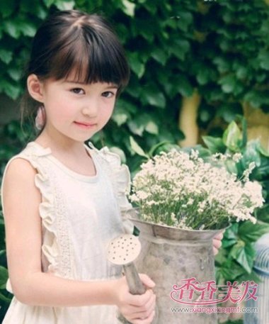 10��СŮ���ɰ����� ����ѧ��СŮ������