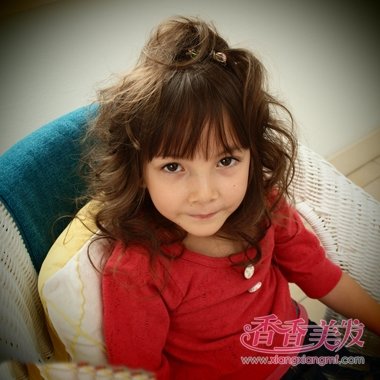 10��СŮ���ɰ����� ����ѧ��СŮ������