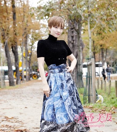 �����һ��͹�ʱװ�� ��꿰�����Ⱦ�̷����㹻