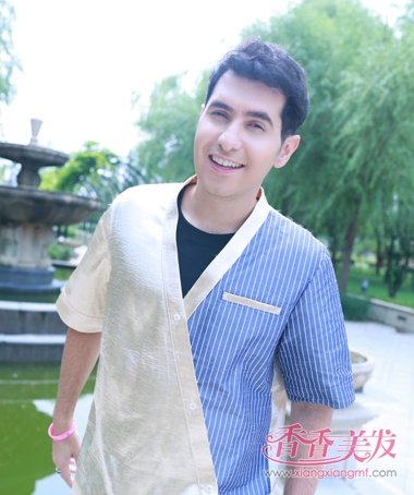 ����ʽ��̸�����ȫ�ǳ����� Ӣ�׷������������Կ���ʱ��