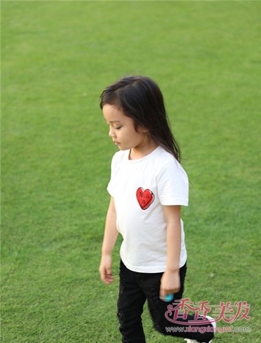 ������Ů����ܰ��ɢ���乫��  ��ɷ������ˣСŮ���ᷢ