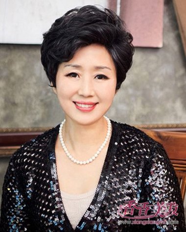 ��ʮ������Ů����ʲô���� ������ķ��Ͷ̷�