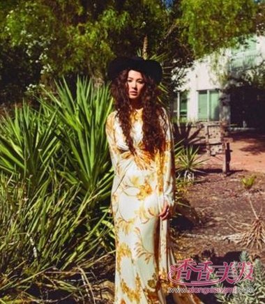 �λ���ʢ����ׯ԰��д�� Ӣ�׳��������������ü�