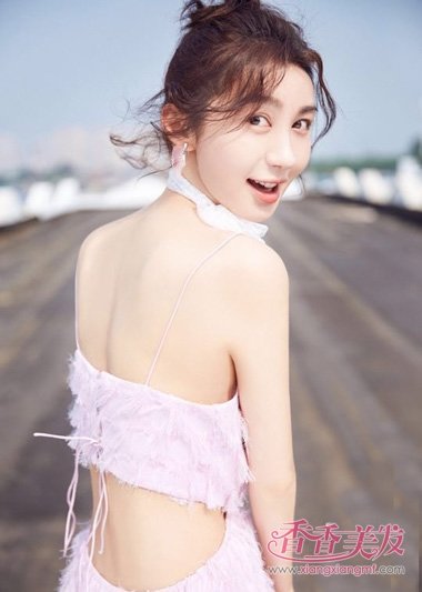 Ů������ƶ�������ͷ���ഺ ��������ϵΪ��������ͷ��