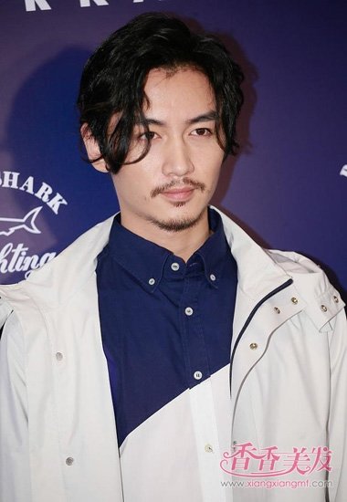 �ðְֳ���Ϊ��������ʱ�뿪 �ع�Ӣ��������ʱ�ڷ���չ