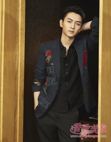 �ðְֳ���Ϊ��������ʱ�뿪 �ع�Ӣ��������ʱ�ڷ���չ