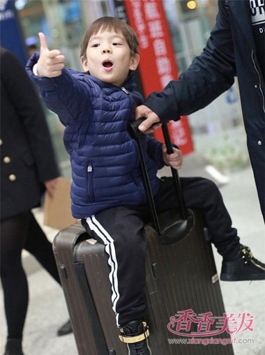 �Ž������ź��¶̷����ܳ谮 ���Ե�Ƥ�ɰ���С�к��ᷢ