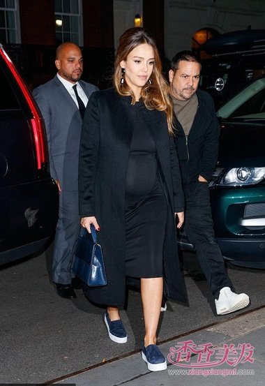 �������׽�����������ҹ���� ��������ɫױ��װ�������