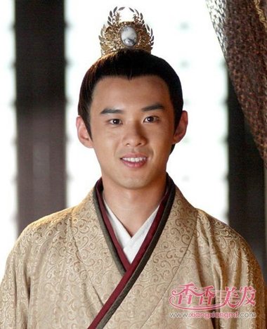 ������Ա��������Щ ����ͷ����������������װ���Ͳ�����