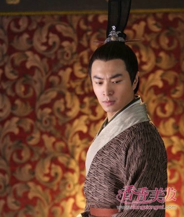 ������Ա��������Щ ����ͷ����������������װ���Ͳ�����