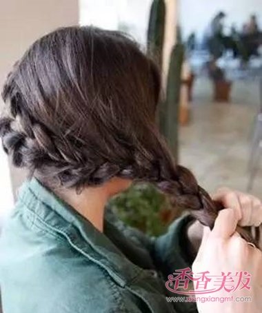 ���Ы�Ӳ����ô�� �в�ε�ͷ����ô��