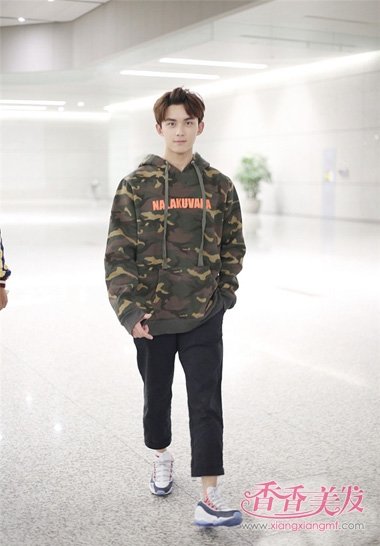 �ٶ���Ա���ڳ�����˧�� ΢��̾���ˣ��С��������