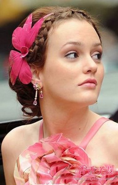 Ů���ٷ����뷢�εĴ��� �ÿ�ʱ�ֵķ��ʹ���