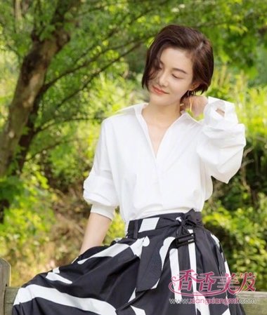 һ����Ů����ʲô���ķ��� ������Ȼϵ�ᷢΪ����