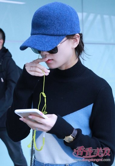 ��Ӣ���̾�������ɫñ������ ����Ѱ��ʱ��ϵ������չ