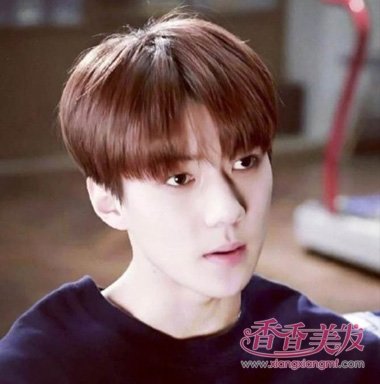 有缝隙刘海剪发设计 男生刘海有几种剪发