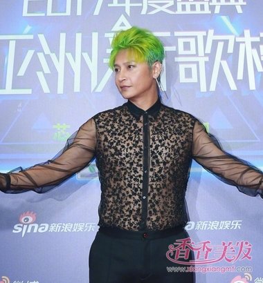 ������ɫ�ʴ�ͷ����ʼ ��־������ɫ�㿴������