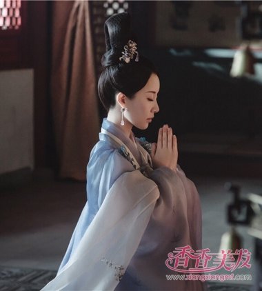 �ؿ��ܹ�װ����ʢ�ƾ� ���³����������ʹ���