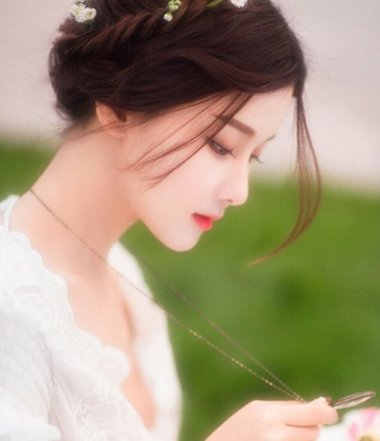 ��ν������ͷ�������� ��ô����ͷ���ں��濴����ÿ�