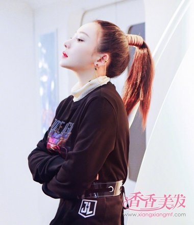 ����Ķ������ǵ�ɫϵ ���ҵķ��ͷ�װ�����