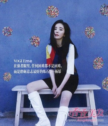 �����ķ�����Ƭ���� ��ɫ�����ݲ�����ʵ��