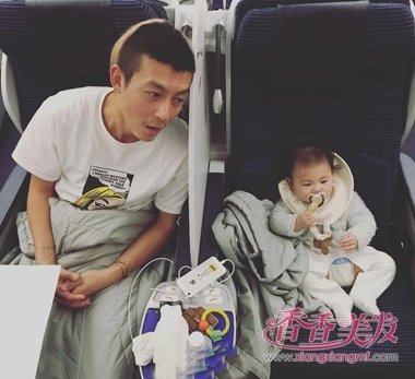 �¹�ϣŮ��Alaia�̷��Դ��ȿɰ� Ӥ���Ĺ��ɾ������ͳ���