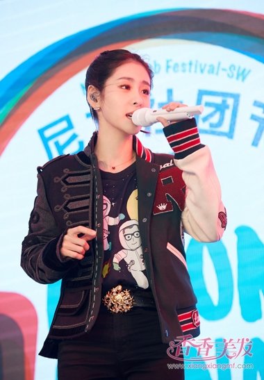 ��Ů���ű̳����߱���ת���� ���Ѷ��յ����෢����ʾ��