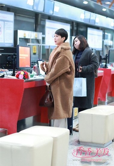 �����ϱ�����峬�̷����� ë���׳����°��䷢��ϵ