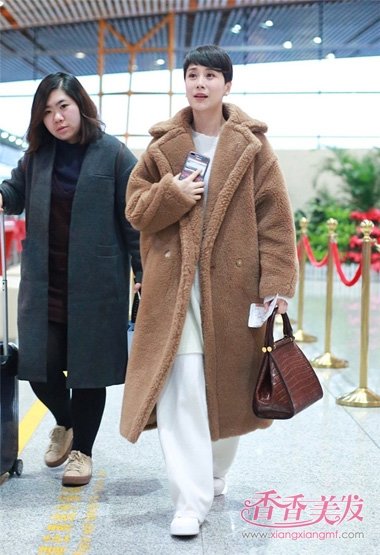 �����ϱ�����峬�̷����� ë���׳����°��䷢��ϵ