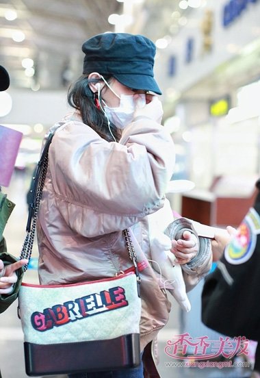 �װٺζ�������������Ϯ �г�������ñ��ӱ��Ũ��