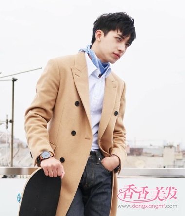 ��κ���Ĵ�Ƭ��ֹһ˫���� �̾����ɵ�ǰ����