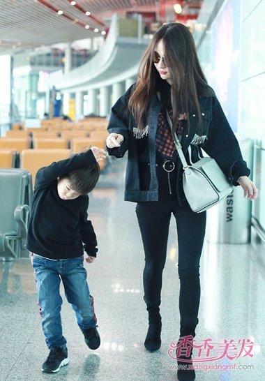 ��˼����ɢ����������� ����Ů���ǰ������ͳ���