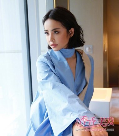 �������Ҹ�·�Ͽ���Ӣ�׷� �����ͷ�װҪ��Ŷ