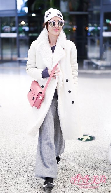 ��ѩ������ʥ��������T̨�� ���̷�����ɫñ�ų�����