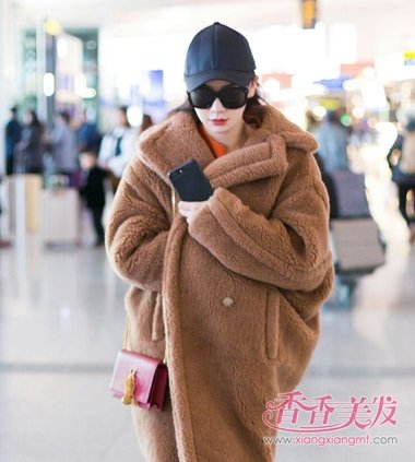 ���Ǳ�ů��ײ��̩��ɫ���� baby����˭�ķ��������