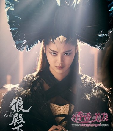 �ǵ��±���װ���˺��� �����ǲ�������Ůһ��