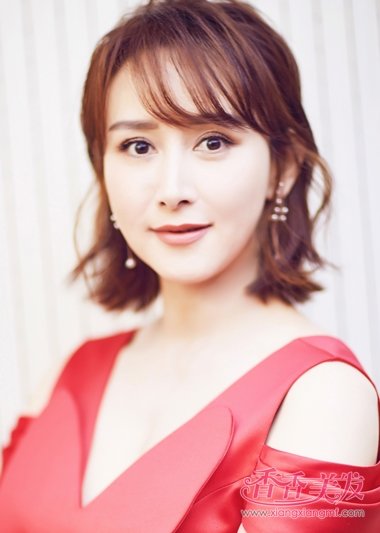 ϲ���ܶ�Ա�����̷����� ��ɫŮ��װ���������