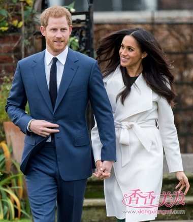 ��Ӣ������һ����Ů�� ÷�����˶���������ʱ�з���