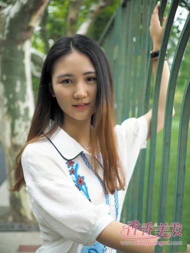 �����һ�����Ů��ʾ�� 2018��ѡ��ķ��Ϳ�ʽ