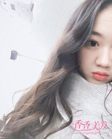 ����΢���̲�ɫ�������� �ֵ���ס�´�Ů��׷��