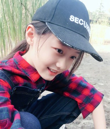 ��ޱŮ���������뻨�� ���˺������з���ʵ֤