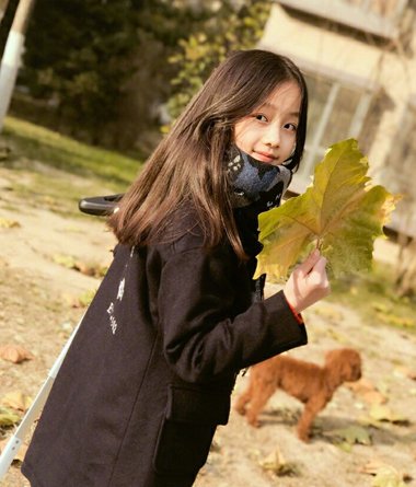 ��ޱŮ���������뻨�� ���˺������з���ʵ֤