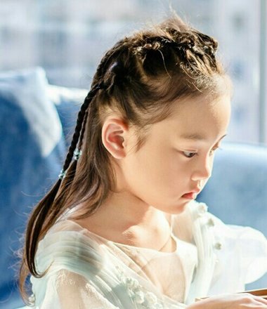 ������ܰ�������Ů ��������һ��ͯ������