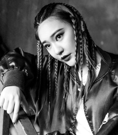 脏辫头皮屑怎么洗 脏辫洗头要拆吗