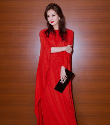 ˭����������к��� �����Ƿ���ײ�Ϻ�ɫ���