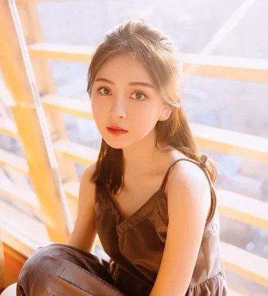 睡不醒发型怎么扎头 睡不醒中短发各种扎法