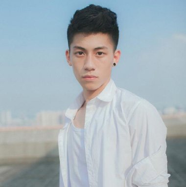 ���������̷������� �ų���������Ӣ���ᷢ