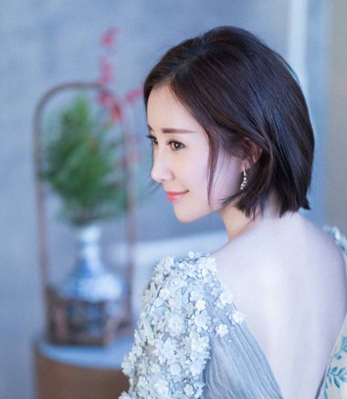 ����ʢ�����ɱ�������ɫ ��λ���˷�������䣿